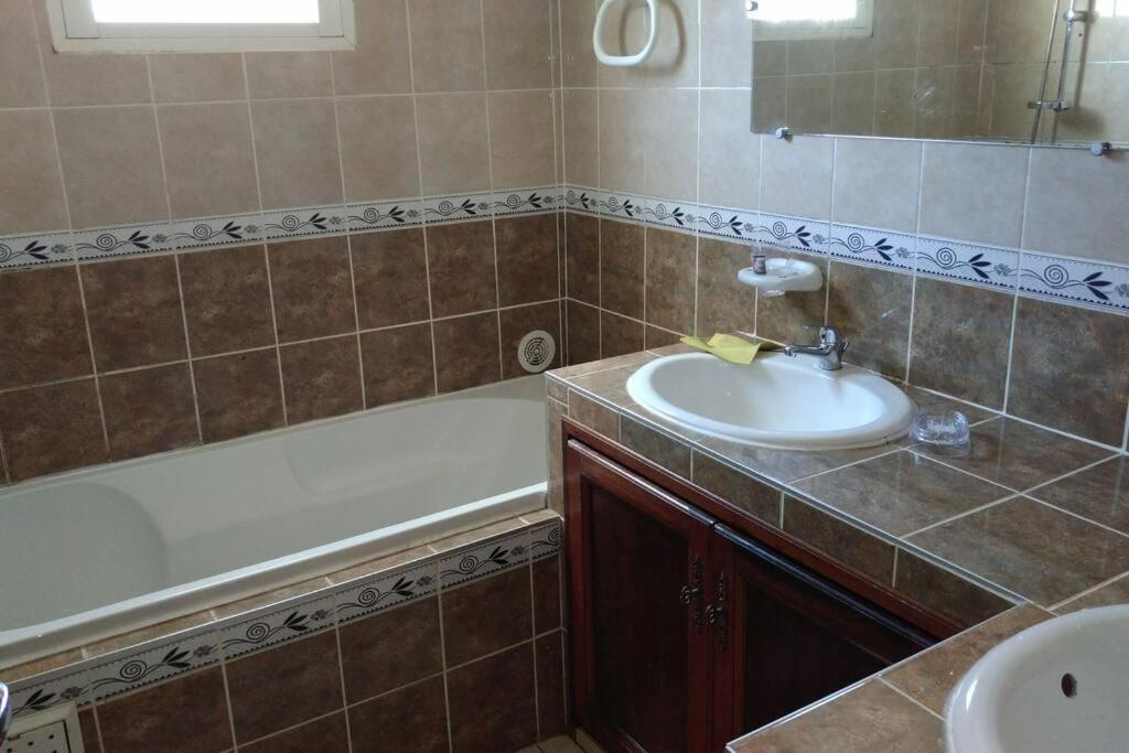 Location Saisonniere Semaine Et/Ou Week-End Apartment La Plaine des Palmistes Bagian luar foto